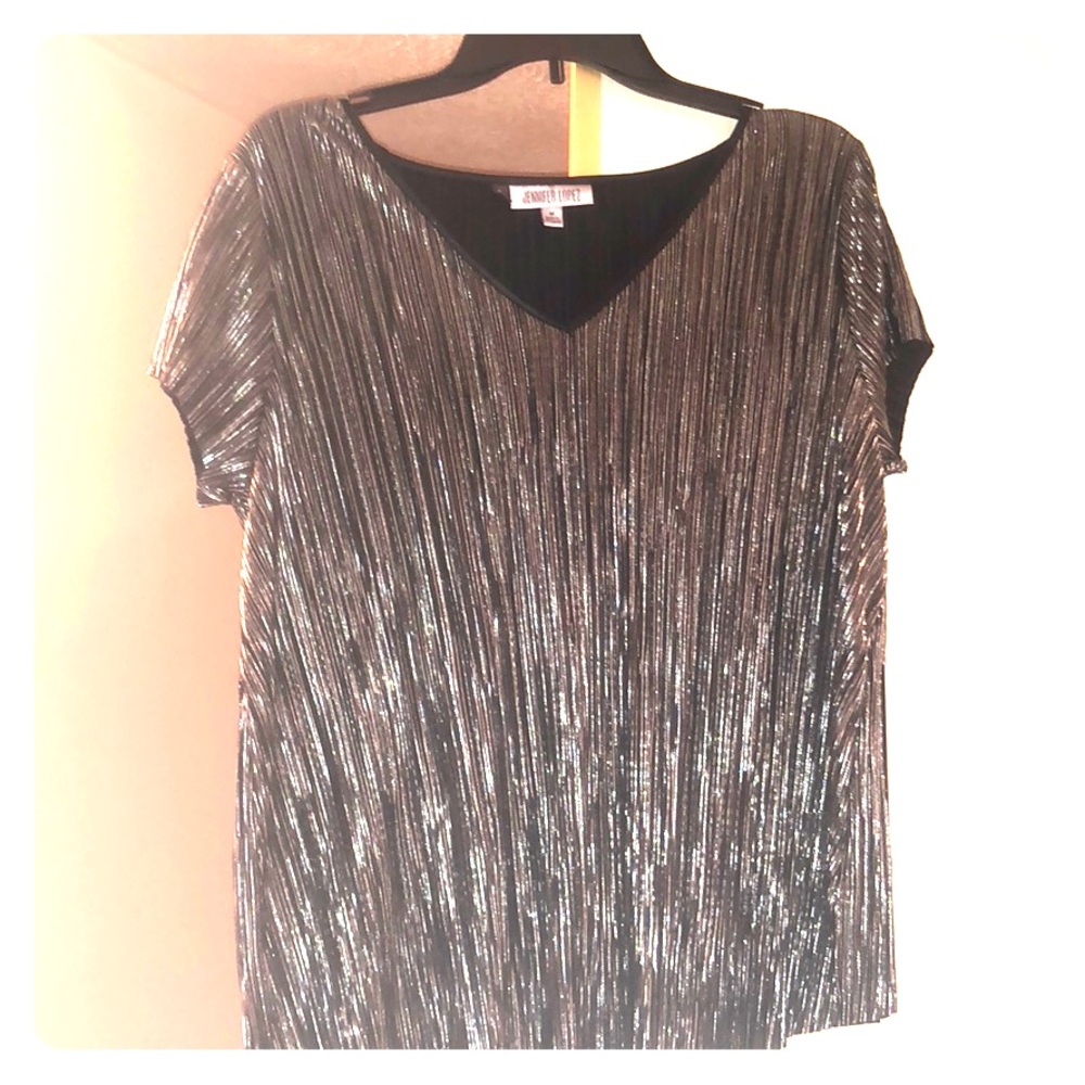 “Black Tie” Jennifer Lopez Blouse
